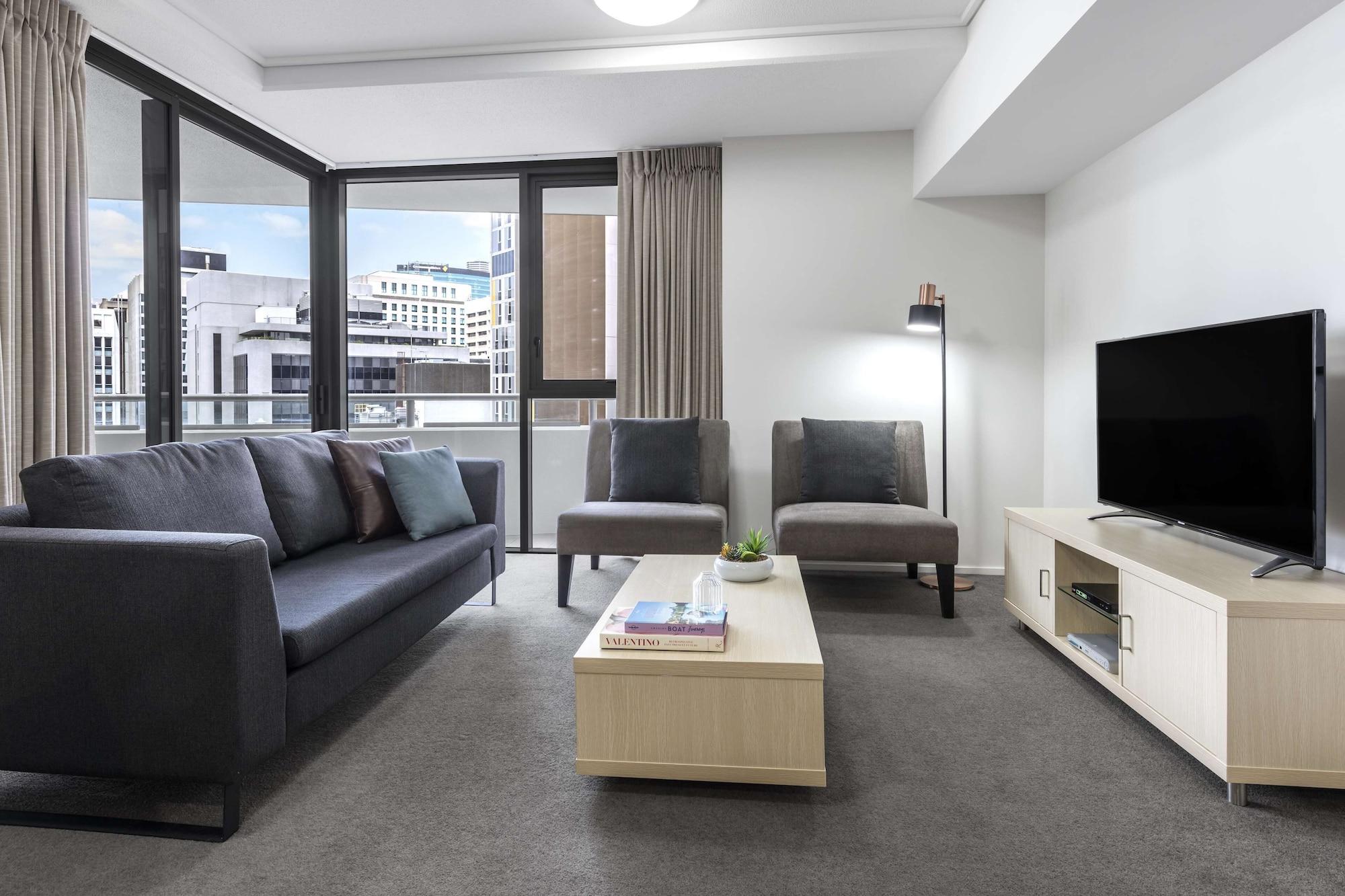 Aparthotel Oaks Aurora 4*